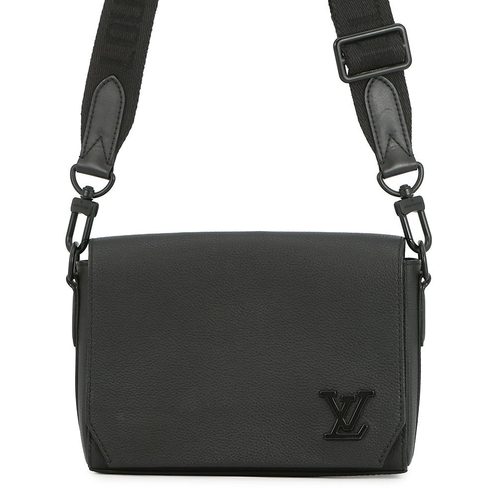Louis Vuitton Shoulder Bag LV Aerogram Takeoff Messenger Black